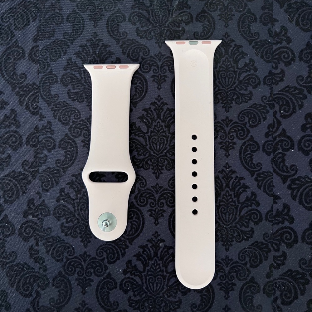 Apple Watch 40mm sport watch band. Pink.